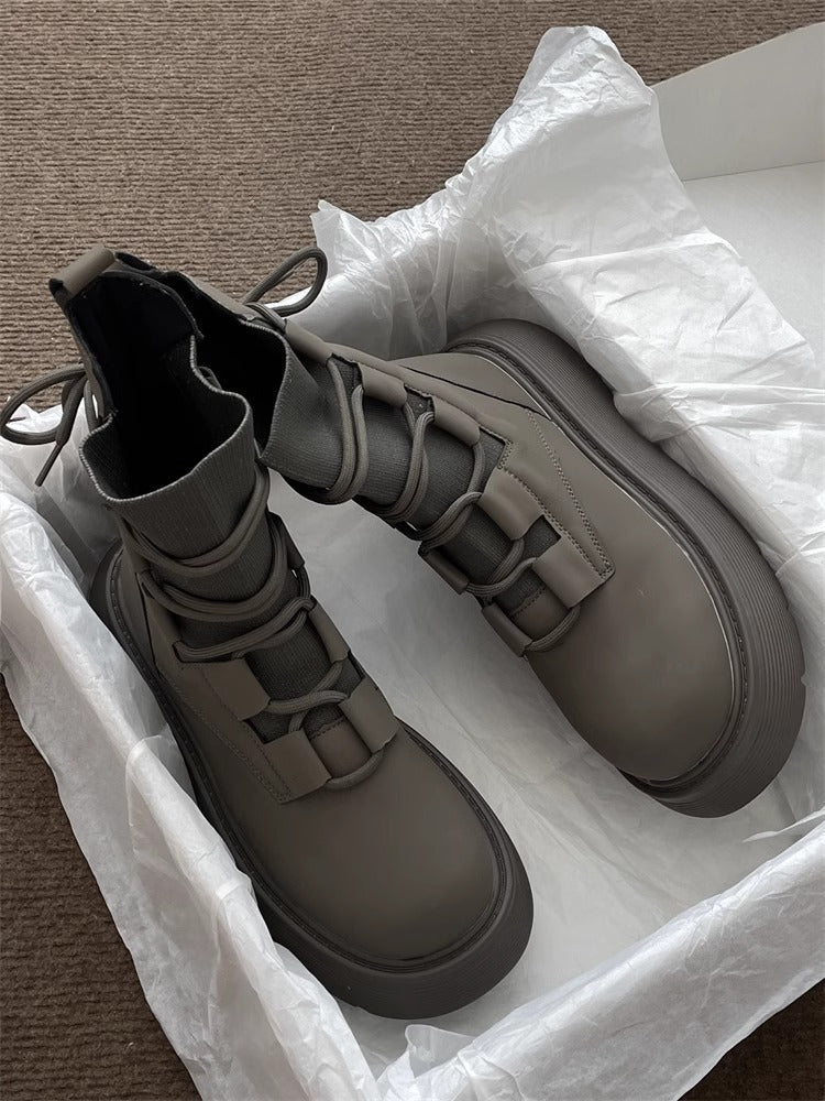 FIORA | Onyx Nomad Boots