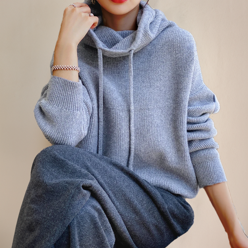 FIORA | Turtleneck Sweater